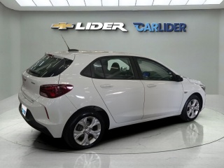 ONIX 1.0 TURBO FLEX LTZ AUTOMÁTICO5