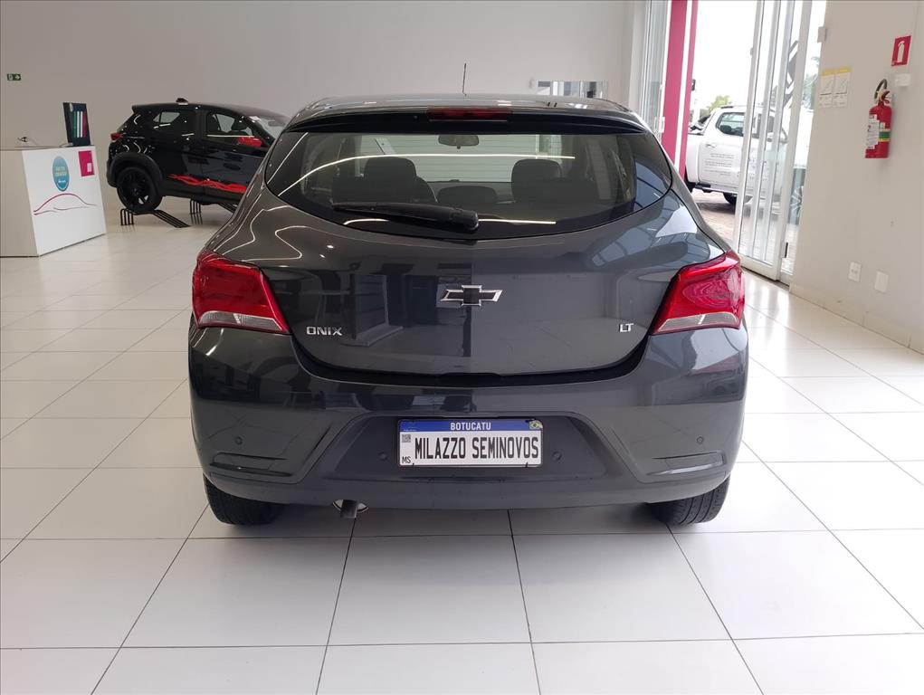 ONIX 1.4 MPFI LT 8V FLEX 4P MANUAL5