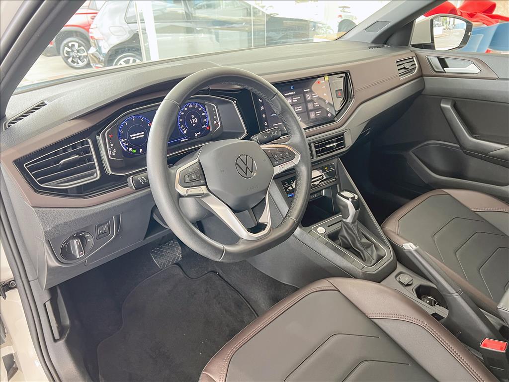 VIRTUS 1.0 200 TSI HIGHLINE AUTOMÁTICO12