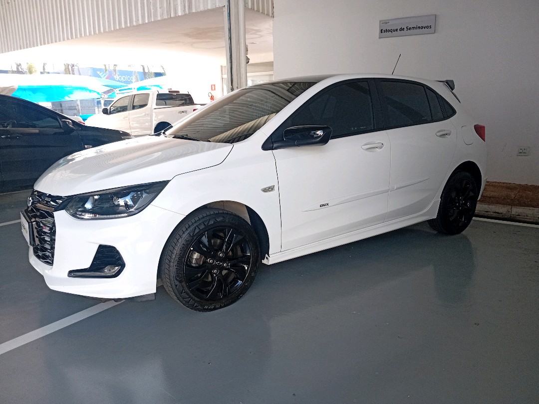 GM - Chevrolet-ONIX-1.0 TURBO FLEX RS AUTOMÁTICO