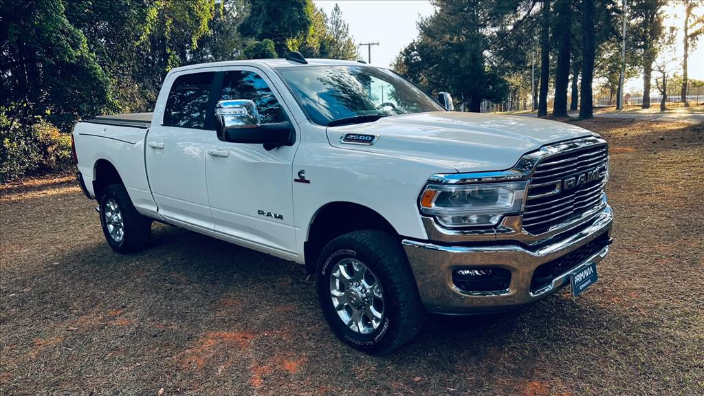 2500 6.7 I6 TURBO DIESEL LARAMIE CD 4X4 AUTOMÁTICO1