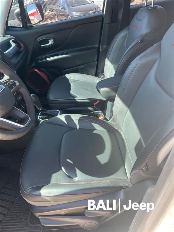 RENEGADE 1.3 T270 TURBO FLEX TRAILHAWK 4X4 AT915