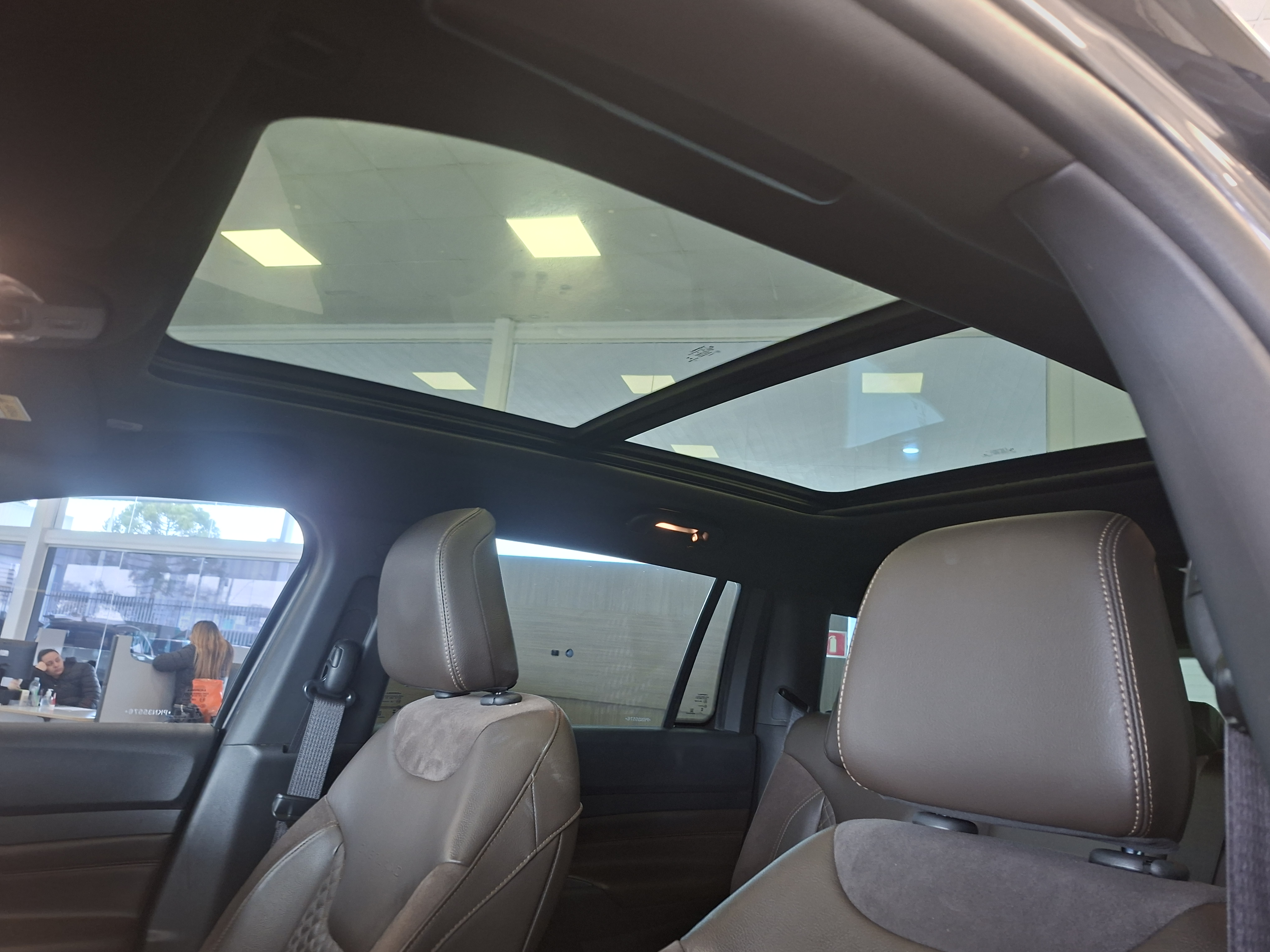 COMMANDER 2.0 TD380 TURBO DIESEL OVERLAND AT912