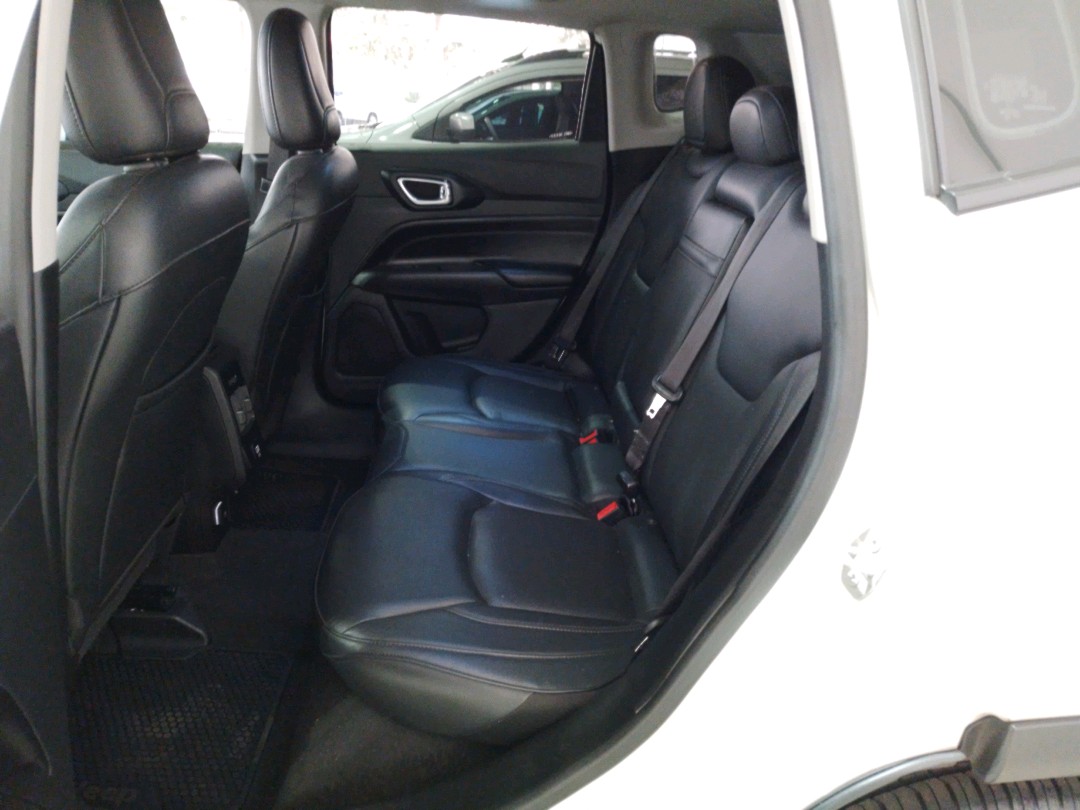Jeep-COMPASS-1.3 T270 TURBO FLEX SPORT AT6