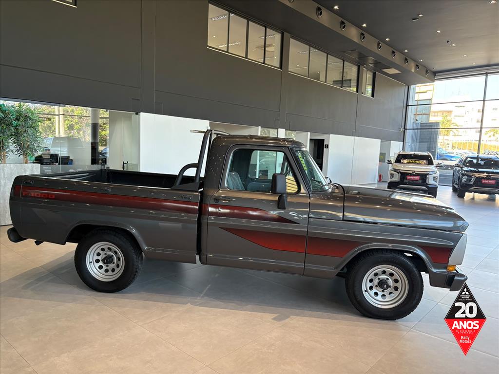 Ford-F-1000-3.9 SUPER SÉRIE 4X2 CS 8V TURBO DIESEL 2P MANUAL