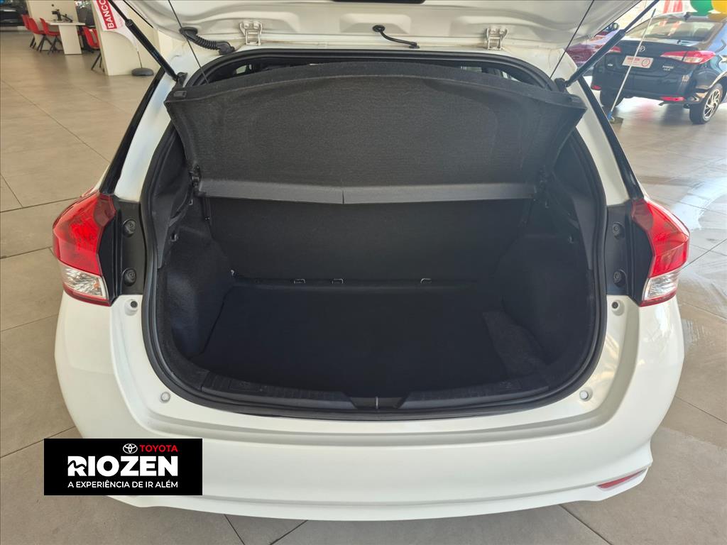 YARIS 1.3 16V FLEX XL LIVE MULTIDRIVE4