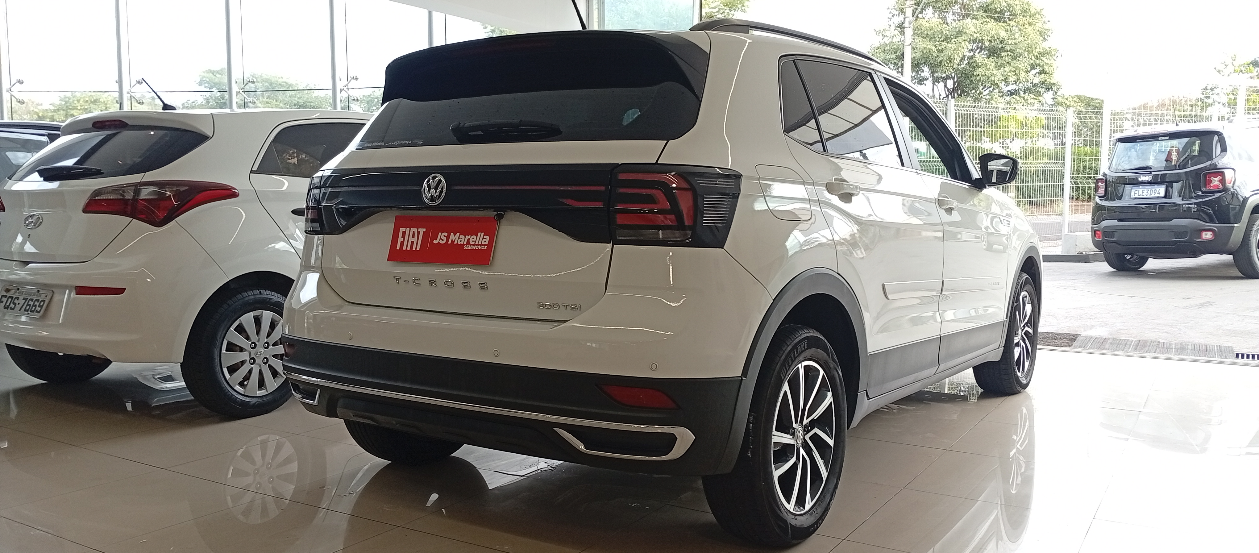 T-CROSS 1.0 200 TSI TOTAL FLEX SENSE AUTOMÁTICO1