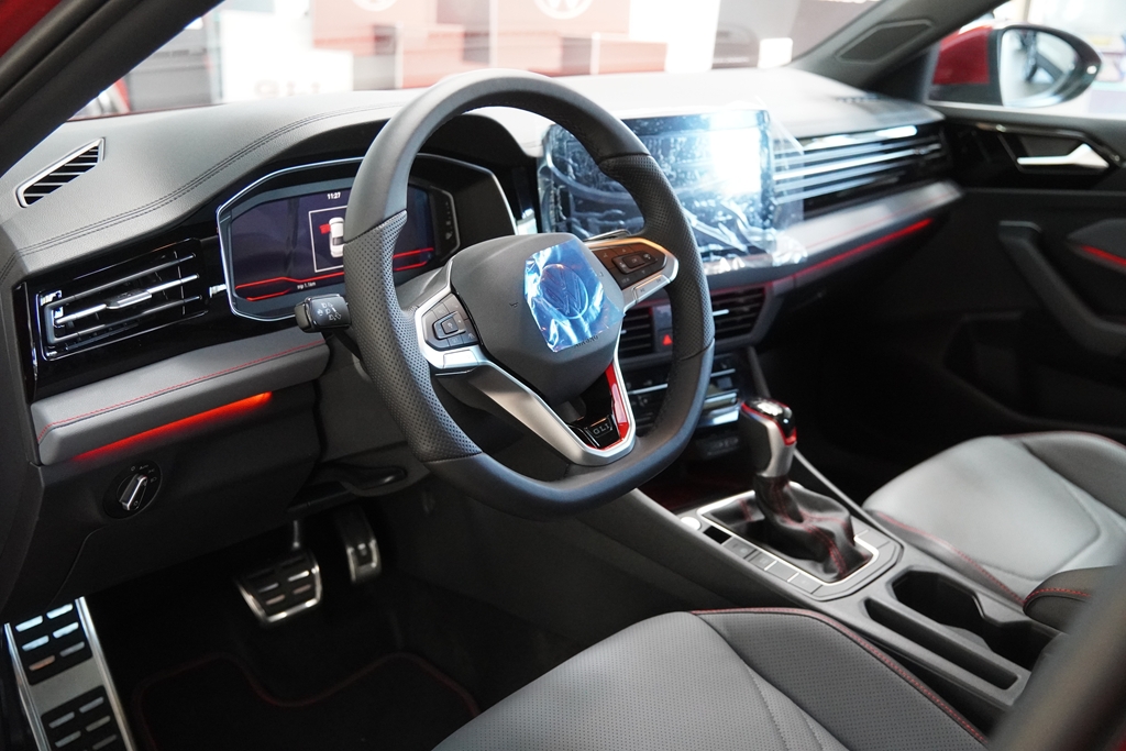 JETTA 2.0 350 TSI GASOLINA GLI DSG10