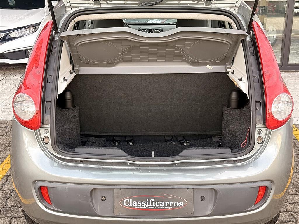 Fiat Palio - 1.4 MPI ATTRACTIVE 8V FLEX 4P MANUAL