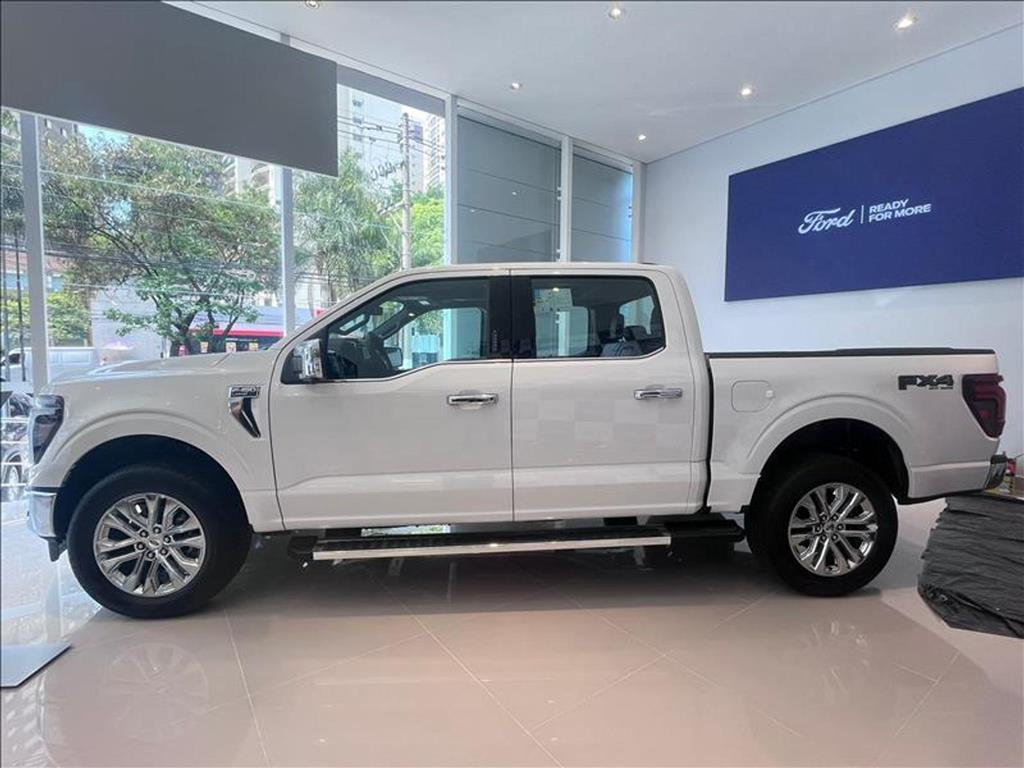 Ford-F-150-5.0 V8 GASOLINA CD LARIAT FX4 AUTOMÁTICO