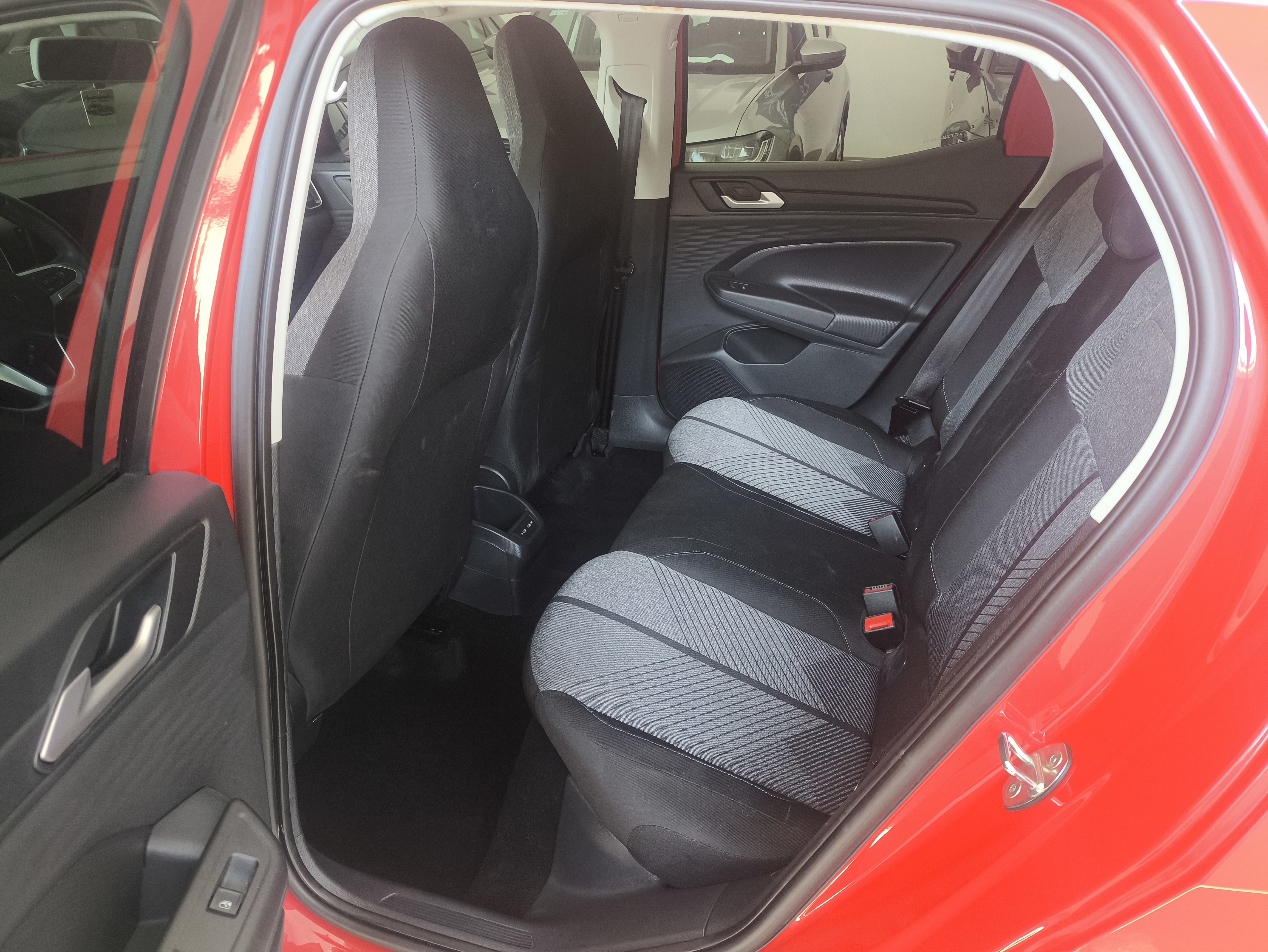 TERA 1.0 170 TSI COMFORT AUTOMÁTICO9