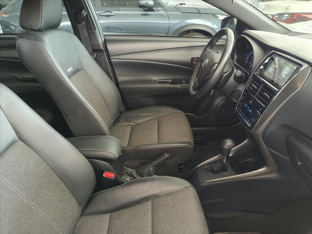 YARIS 1.5 16V FLEX XS MULTIDRIVE11