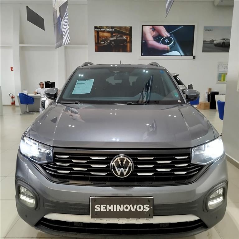 T-CROSS 1.0 200 TSI TOTAL FLEX AUTOMÁTICO