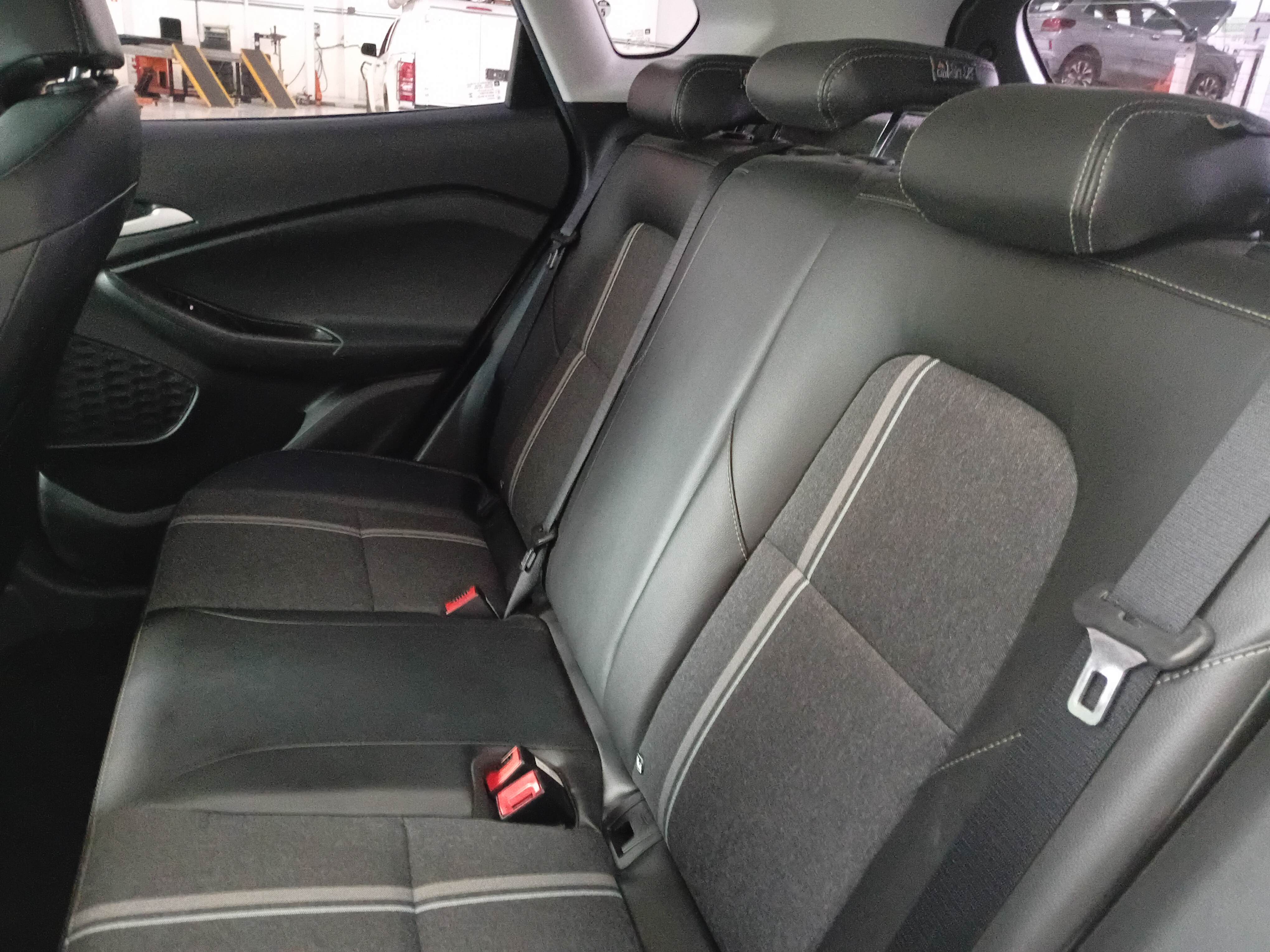 TRACKER 1.0 TURBO FLEX LTZ AUTOMÁTICO14