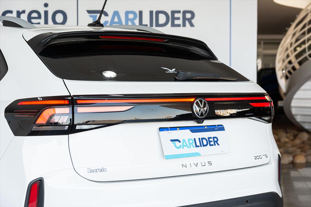 NIVUS 1.0 200 TSI TOTAL FLEX HIGHLINE AUTOMÁTICO8