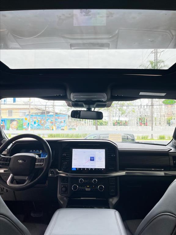 Ford-F-150-5.0 V8 GASOLINA CD LARIAT FX4 AUTOMÁTICO