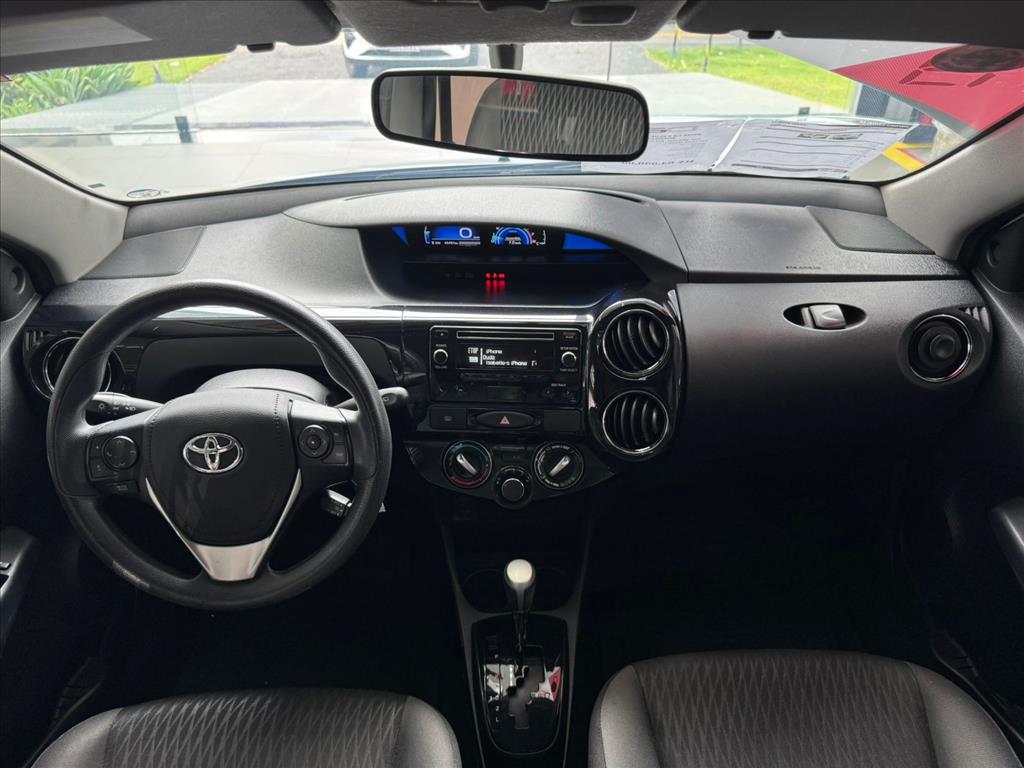 Toyota-ETIOS-1.5 X PLUS 16V FLEX 4P AUTOMÁTICO