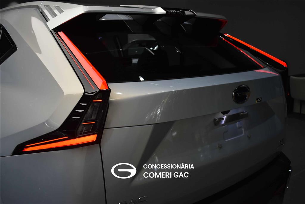 GS4 2.0 HEV ELITE AUTOMÁTICO11