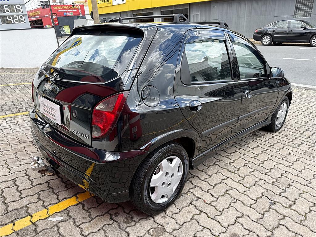 Chevrolet Celta - 1.0 MPFI LT 8V FLEX 4P MANUAL