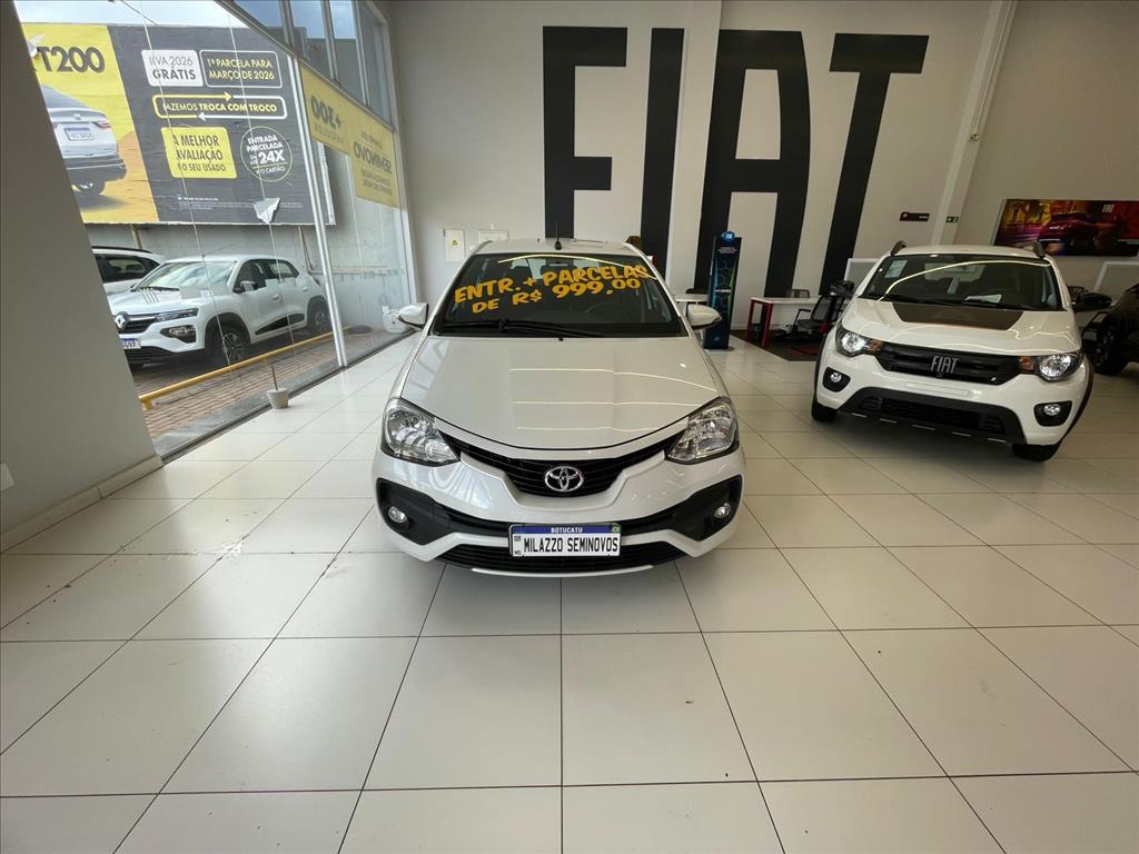 ETIOS 1.5 PLATINUM 16V FLEX 4P AUTOMÁTICO2