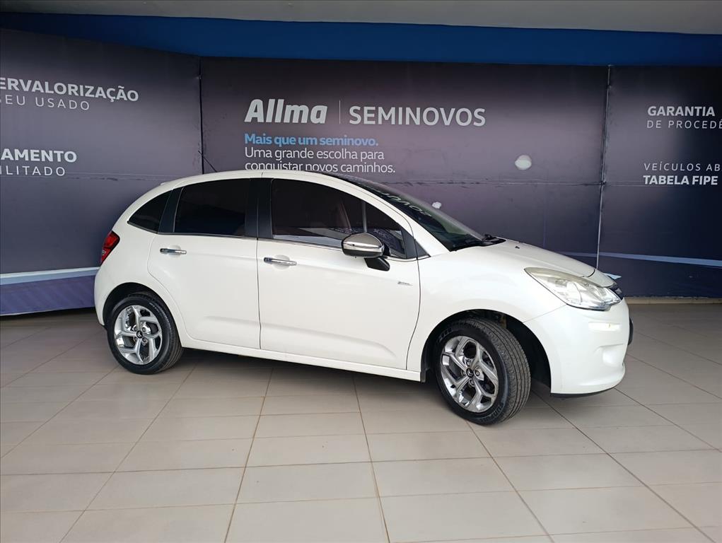 C3 1.6 EXCLUSIVE 16V FLEX 4P AUTOMÁTICO3
