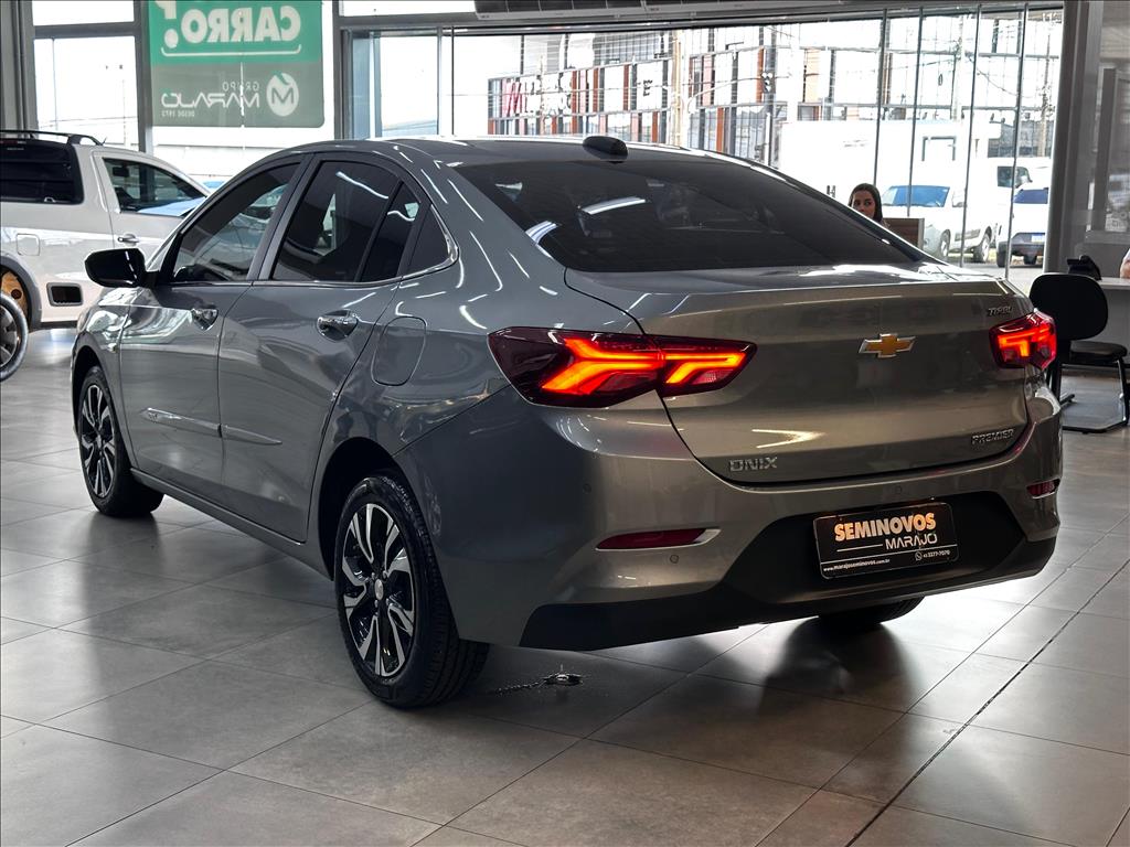 ONIX PLUS 1.0 TURBO FLEX PREMIER AUTOMÁTICO11