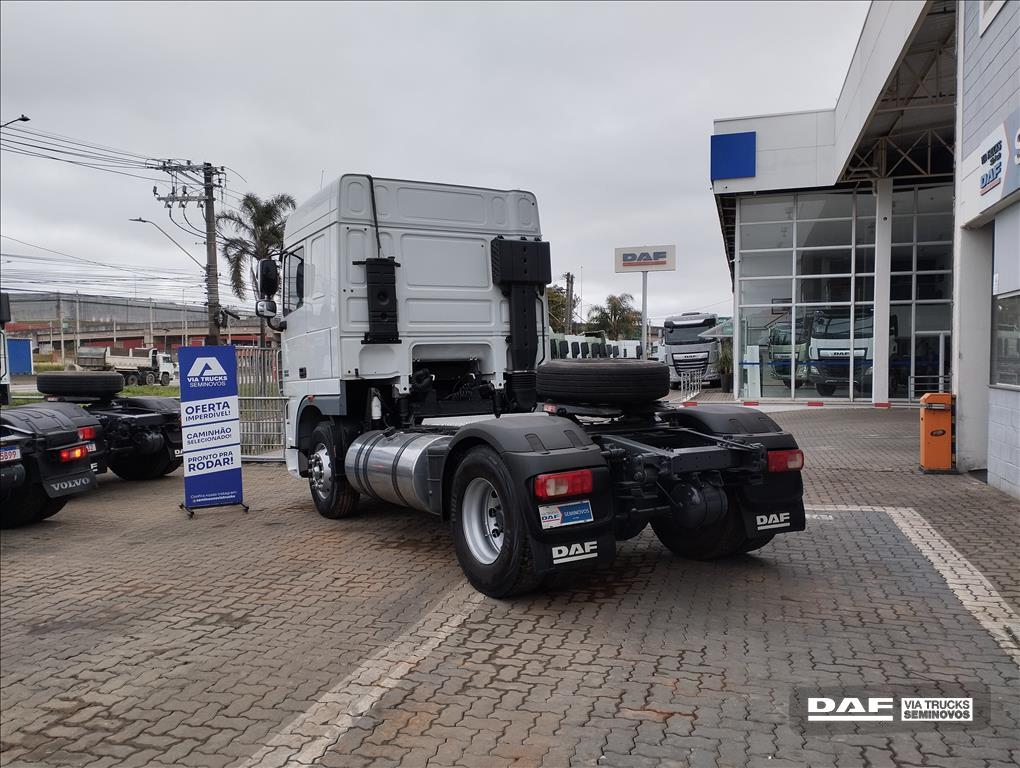 DAF-XF-105 FT 460 4X2