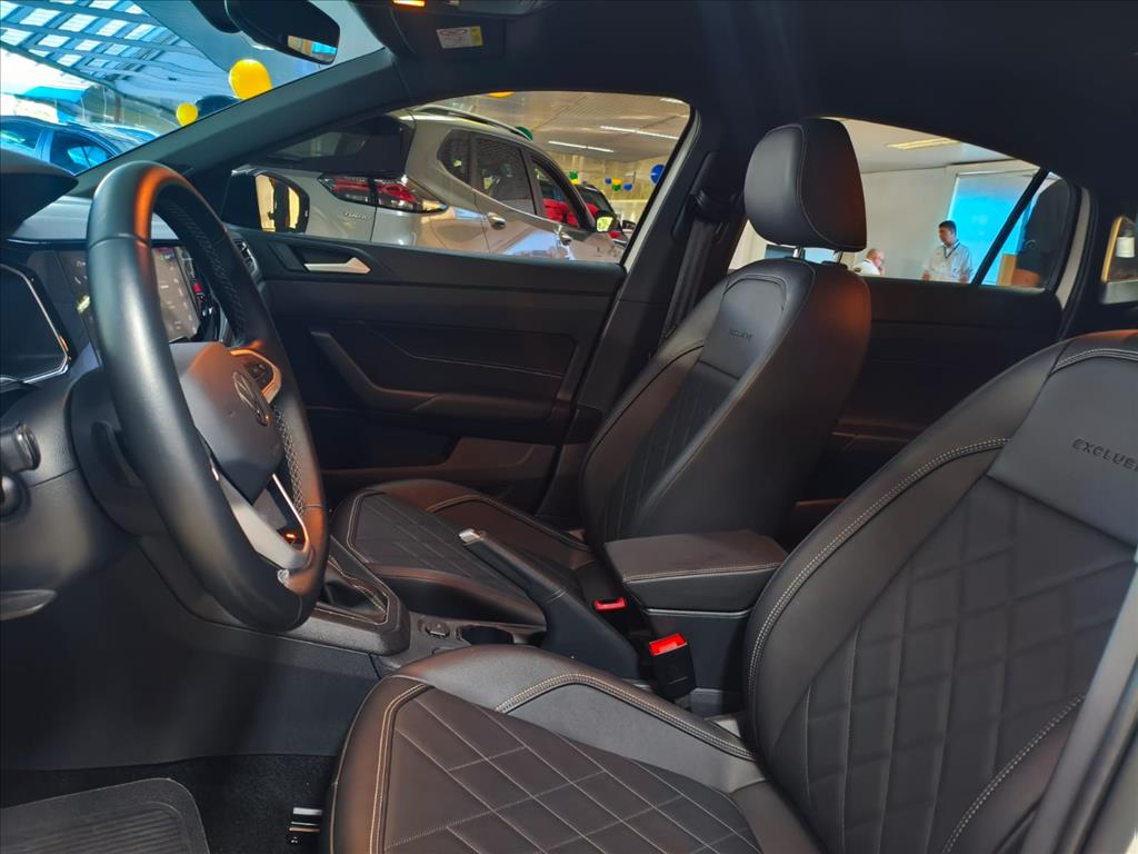 VIRTUS 1.4 250 TSI EXCLUSIVE AUTOMÁTICO7
