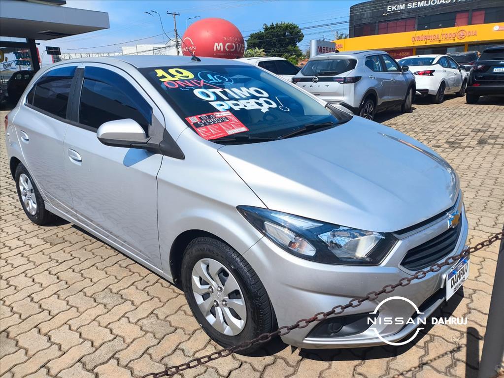 Chevrolet Onix 1.0 Mpfi LT 8V Flex 4P Manual - foto 3