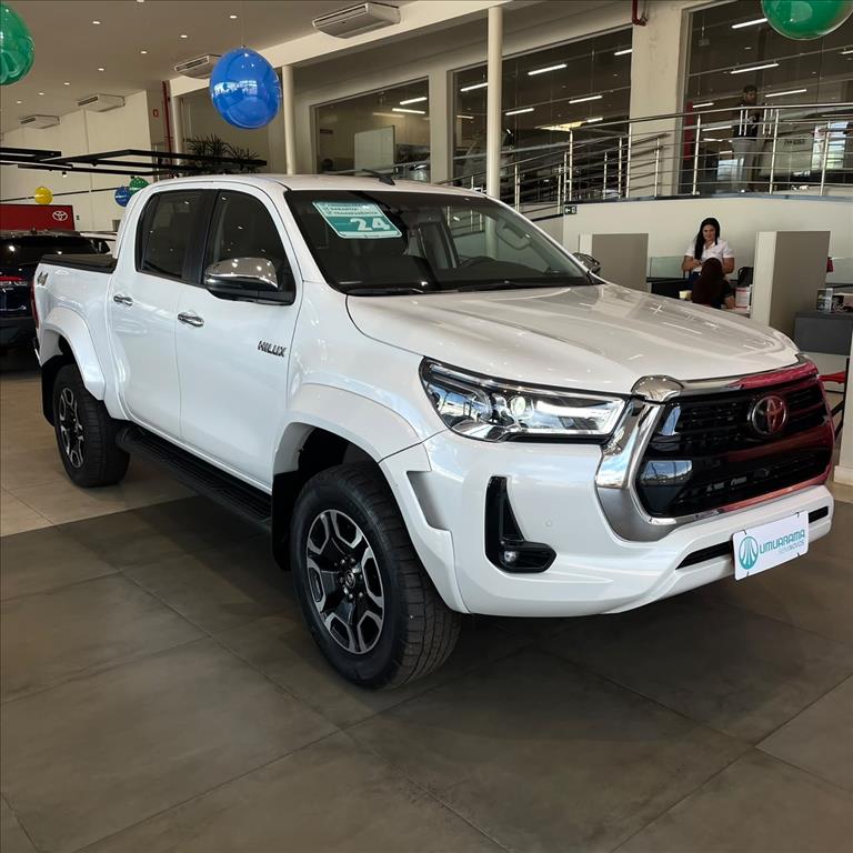 HILUX 2.8 D-4D TURBO DIESEL CD SRX 4X4 AUTOMÁTICO1