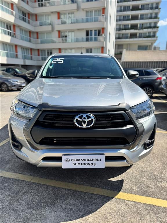 HILUX 2.8 D-4D TURBO DIESEL CD SR 4X4 AUTOMÁTICO1