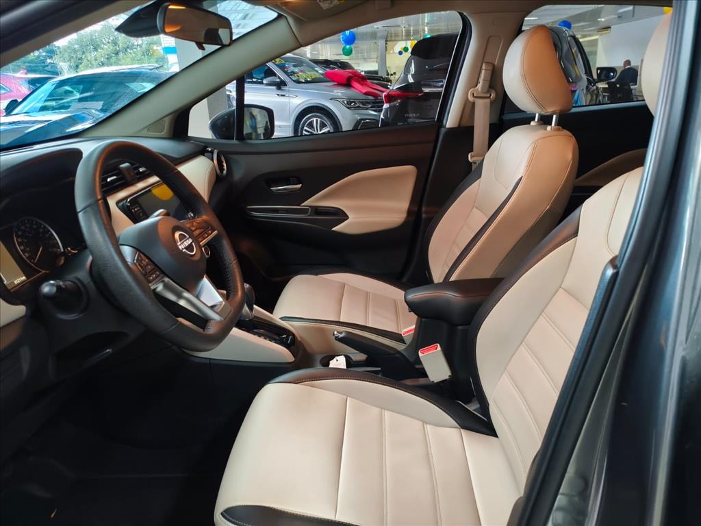 VERSA 1.6 16V FLEX EXCLUSIVE XTRONIC7