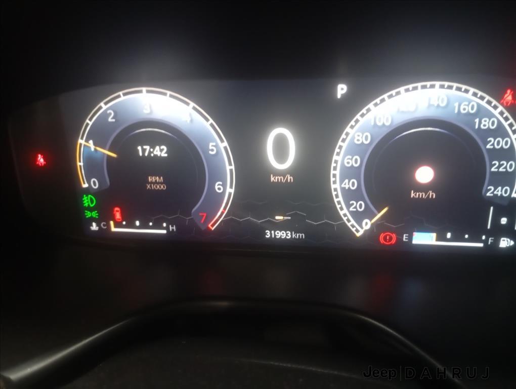 COMPASS 1.3 T270 TURBO FLEX LIMITED AT6 COMPASS 1.3 T270 TURBO FLEX LIMITED AT6