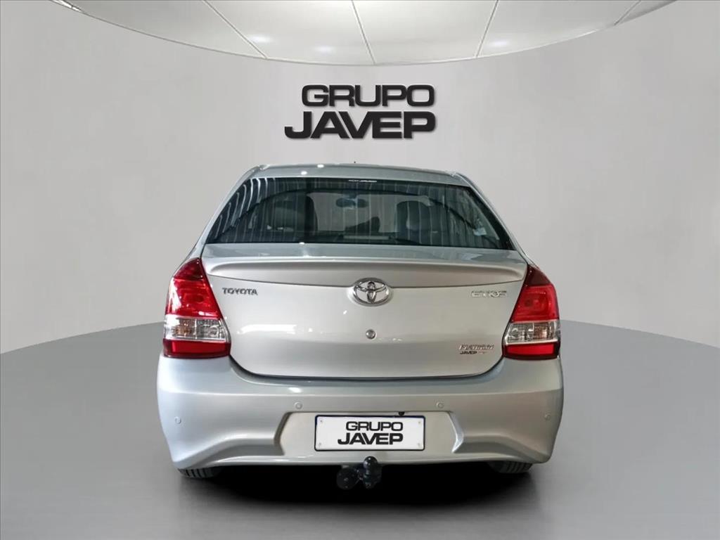 Toyota-ETIOS-1.5 PLATINUM SEDAN 16V FLEX 4P AUTOMÁTICO