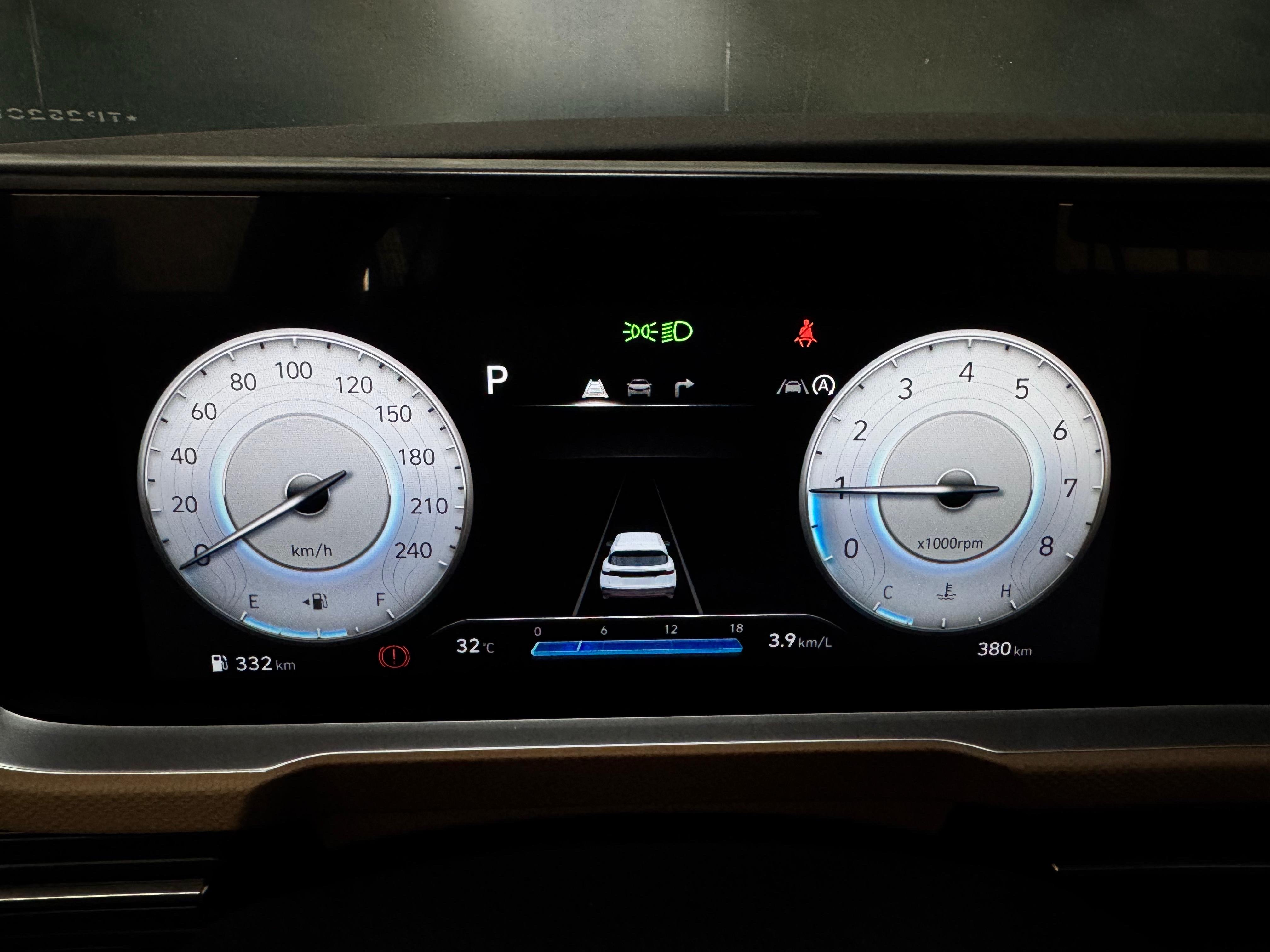 Hyundai-CRETA-1.0 TGDI FLEX PLATINUM AUTOMÁTICO