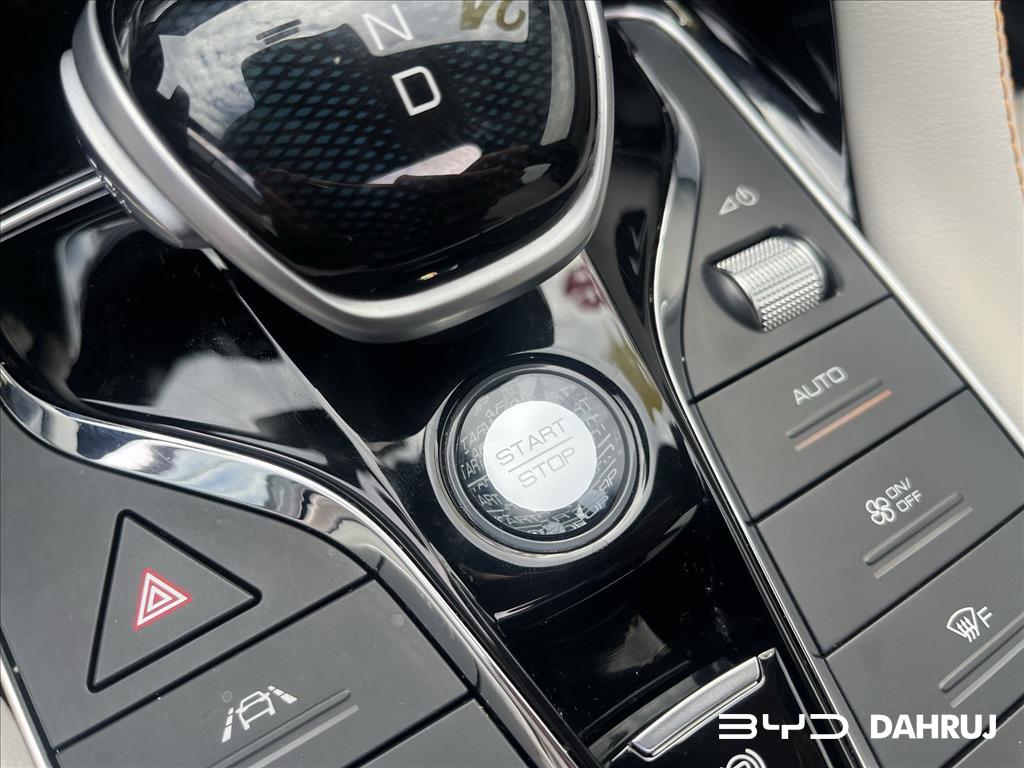 SONG PLUS 1.5 DM-I HÍBRIDO AUTOMÁTICO10