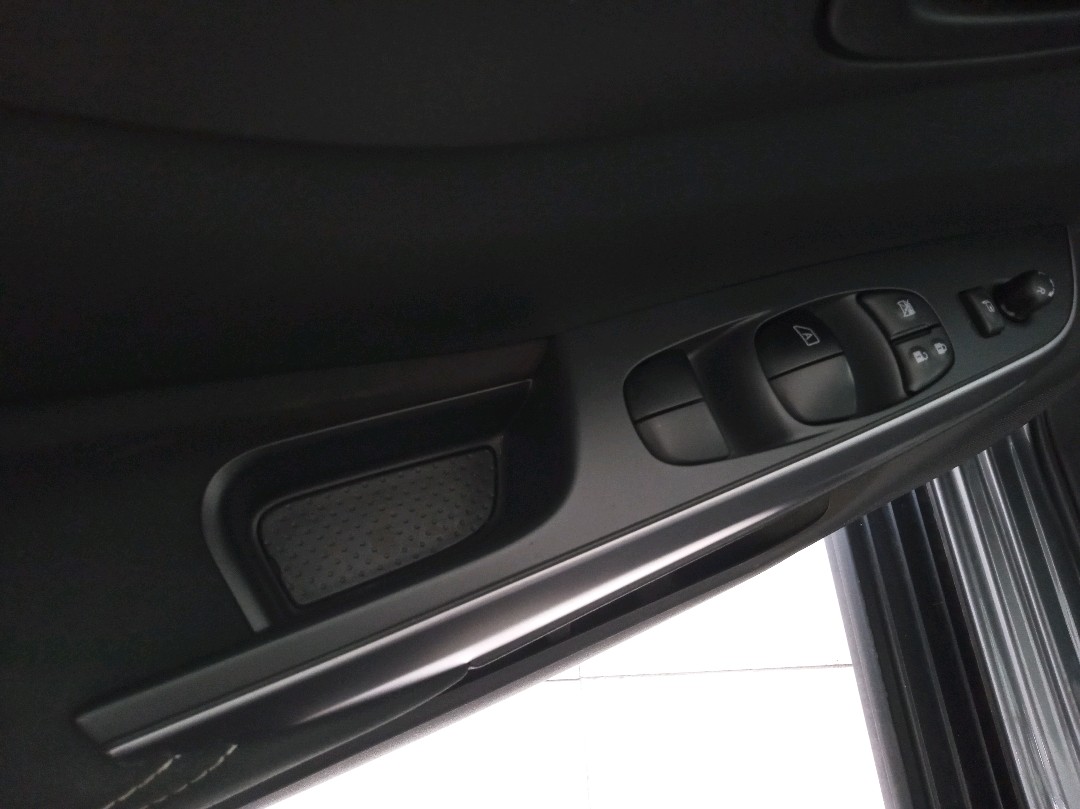 FRONTIER 2.3 16V TURBO DIESEL ATTACK CD 4X4 AUTOMÁTICO12