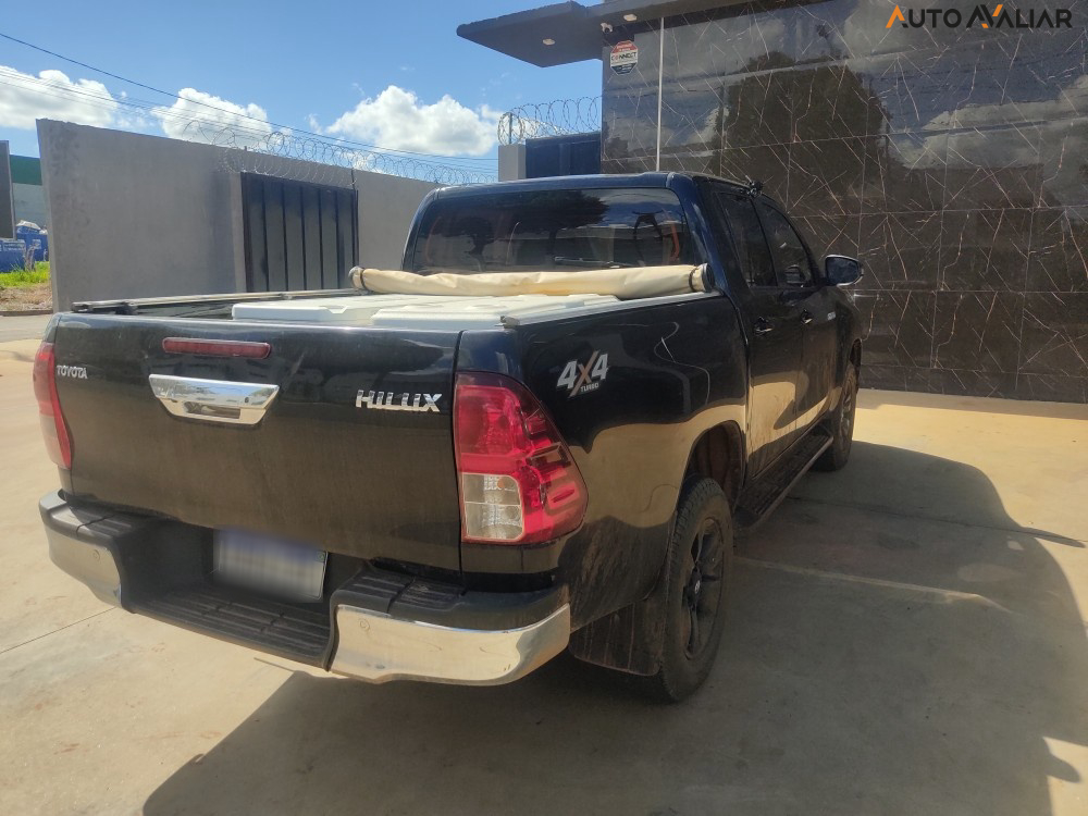 HILUX 2.8 SR 4X4 CD 16V DIESEL 4P AUTOMÁTICO4