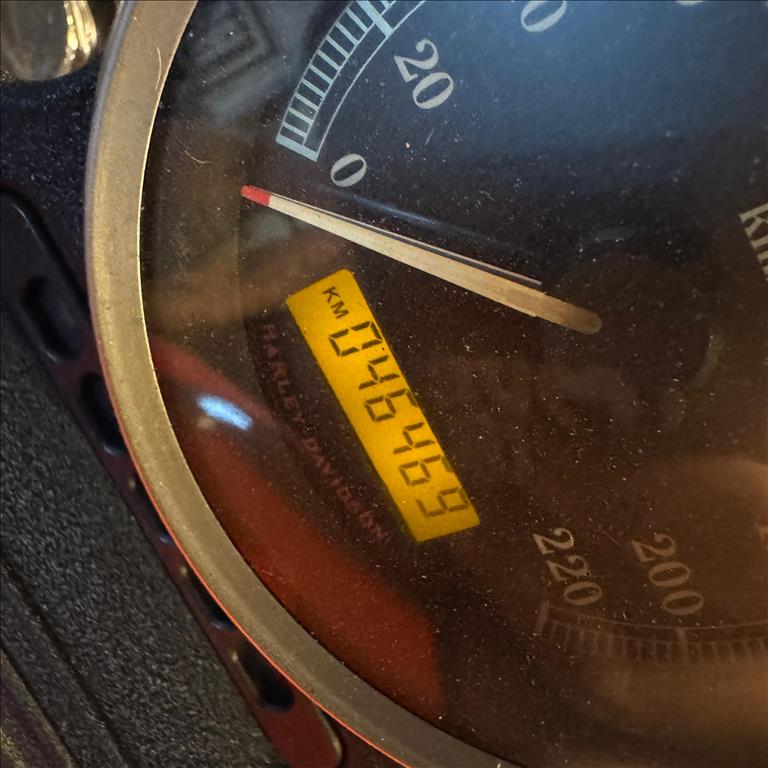 SPORTSTER XL 883 R