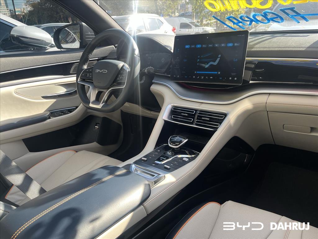 SONG PLUS 1.5 DM-I HÍBRIDO AUTOMÁTICO11