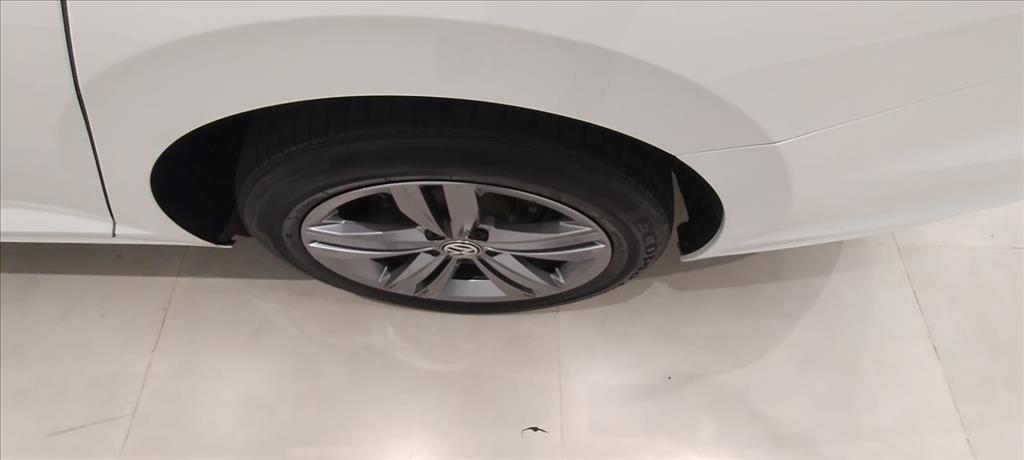 JETTA 1.4 250 TSI TOTAL FLEX R-LINE TIPTRONIC11