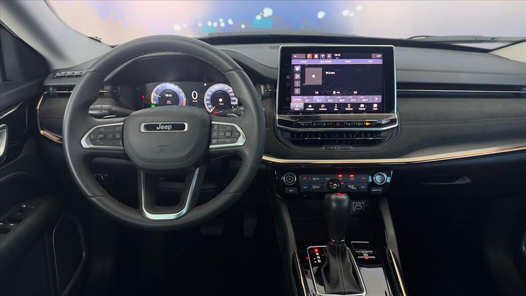 COMMANDER 1.3 T270 TURBO FLEX LIMITED AT6