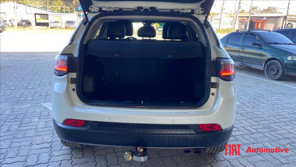 COMPASS 1.3 T270 TURBO FLEX LIMITED AT6