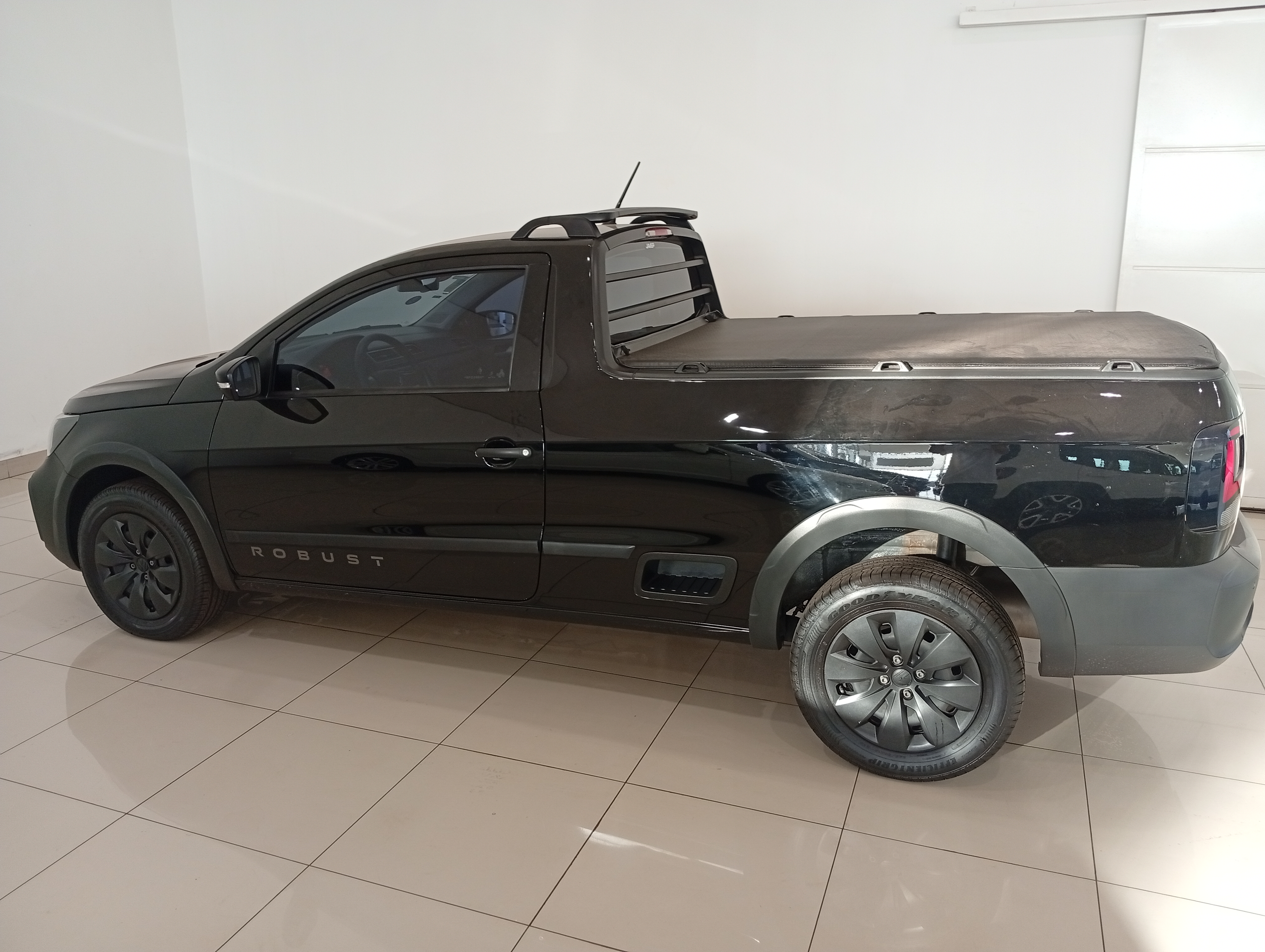 Volkswagen Saveiro 1.6 MSI Robust Cs 16V Flex 2P Manual - foto 6