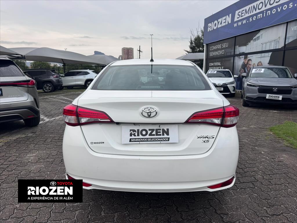 YARIS 1.5 16V FLEX SEDAN XS MULTIDRIVE11