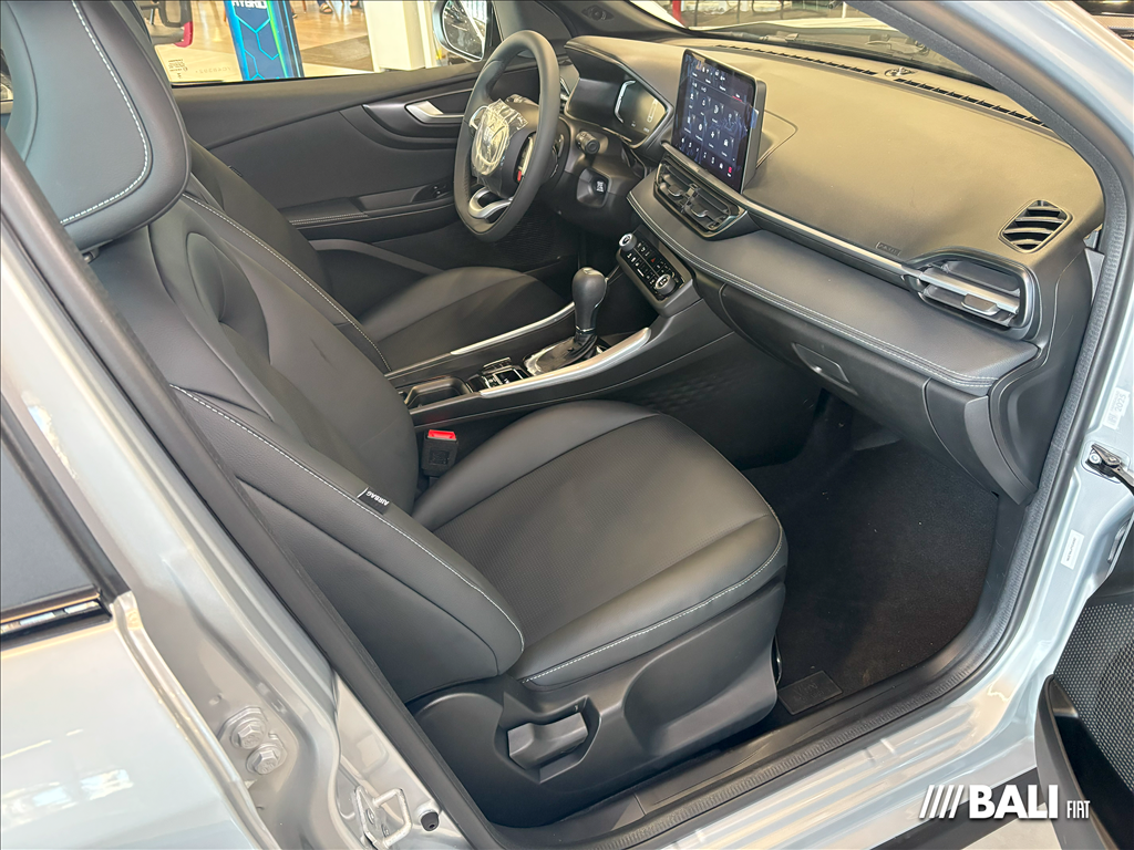 FASTBACK 1.0 TURBO 200 HYBRID IMPETUS CVT9