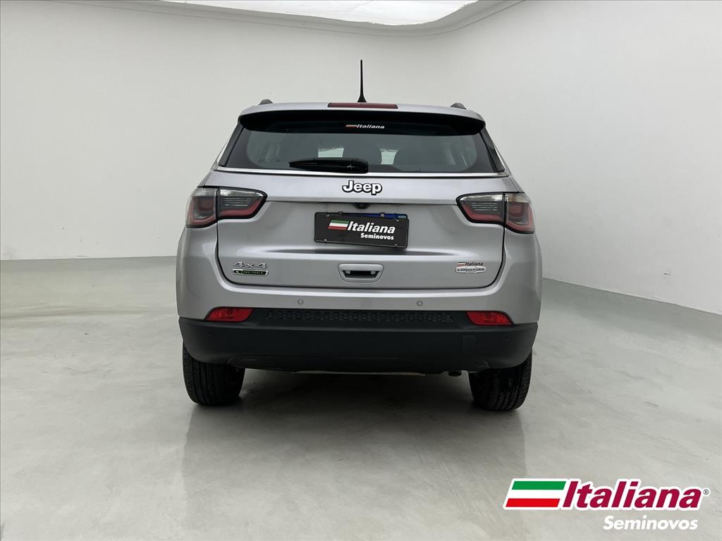 COMPASS 2.0 16V DIESEL LONGITUDE 4X4 AUTOMÁTICO3
