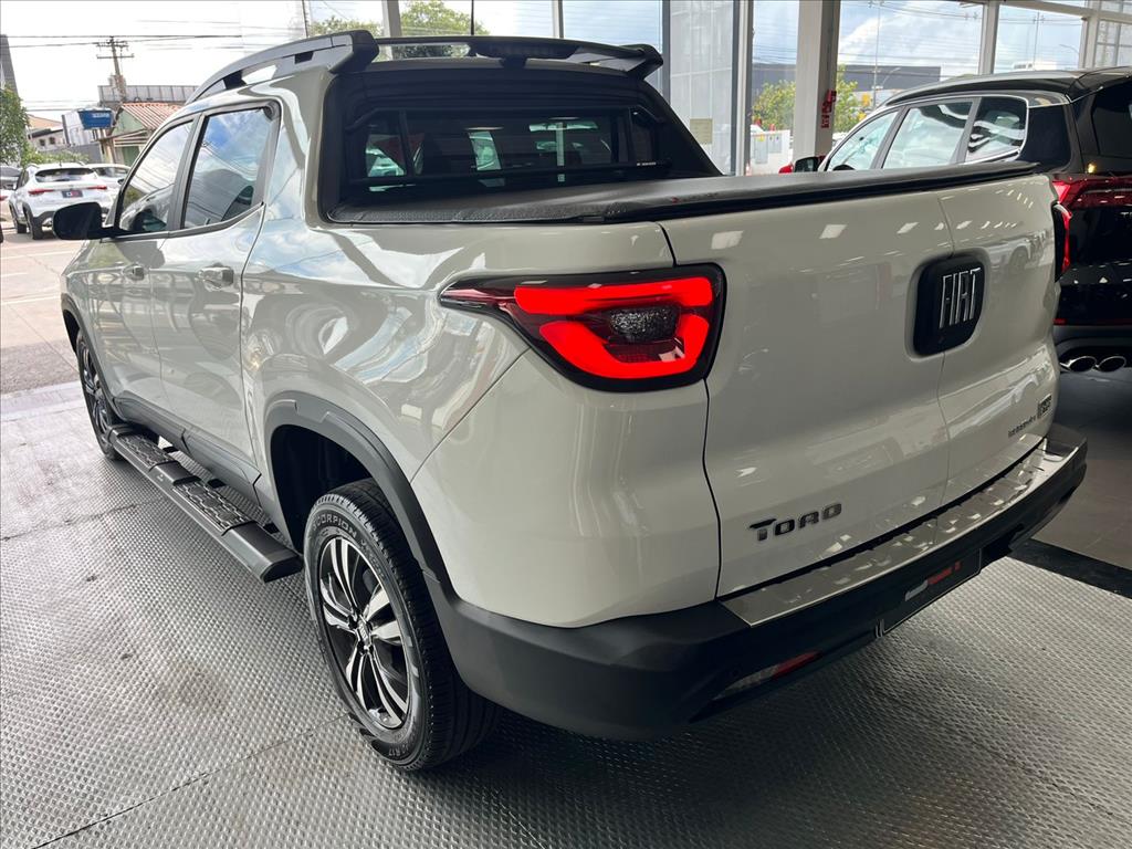 Fiat-TORO-1.3 TURBO 270 FLEX FREEDOM AT6