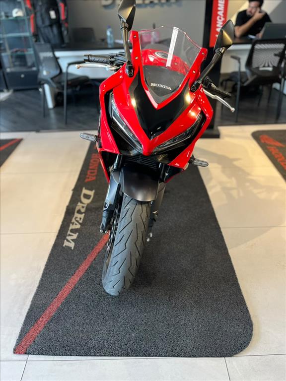 HONDA CBR foto 2