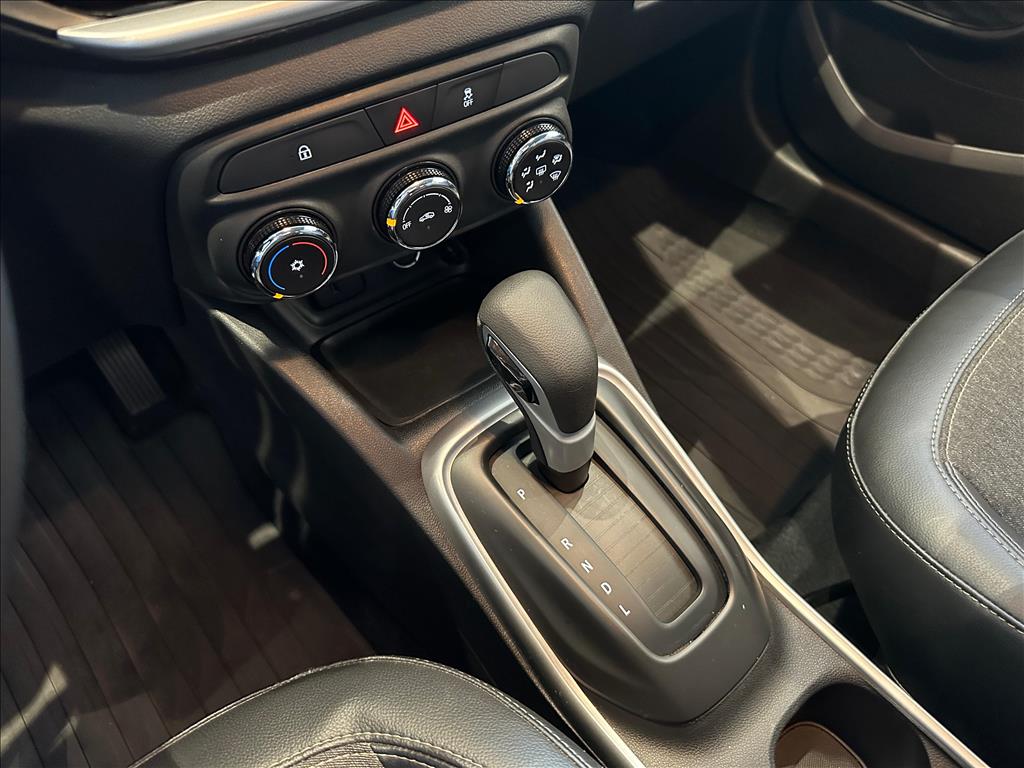 TRACKER 1.0 TURBO FLEX LTZ AUTOMÁTICO10